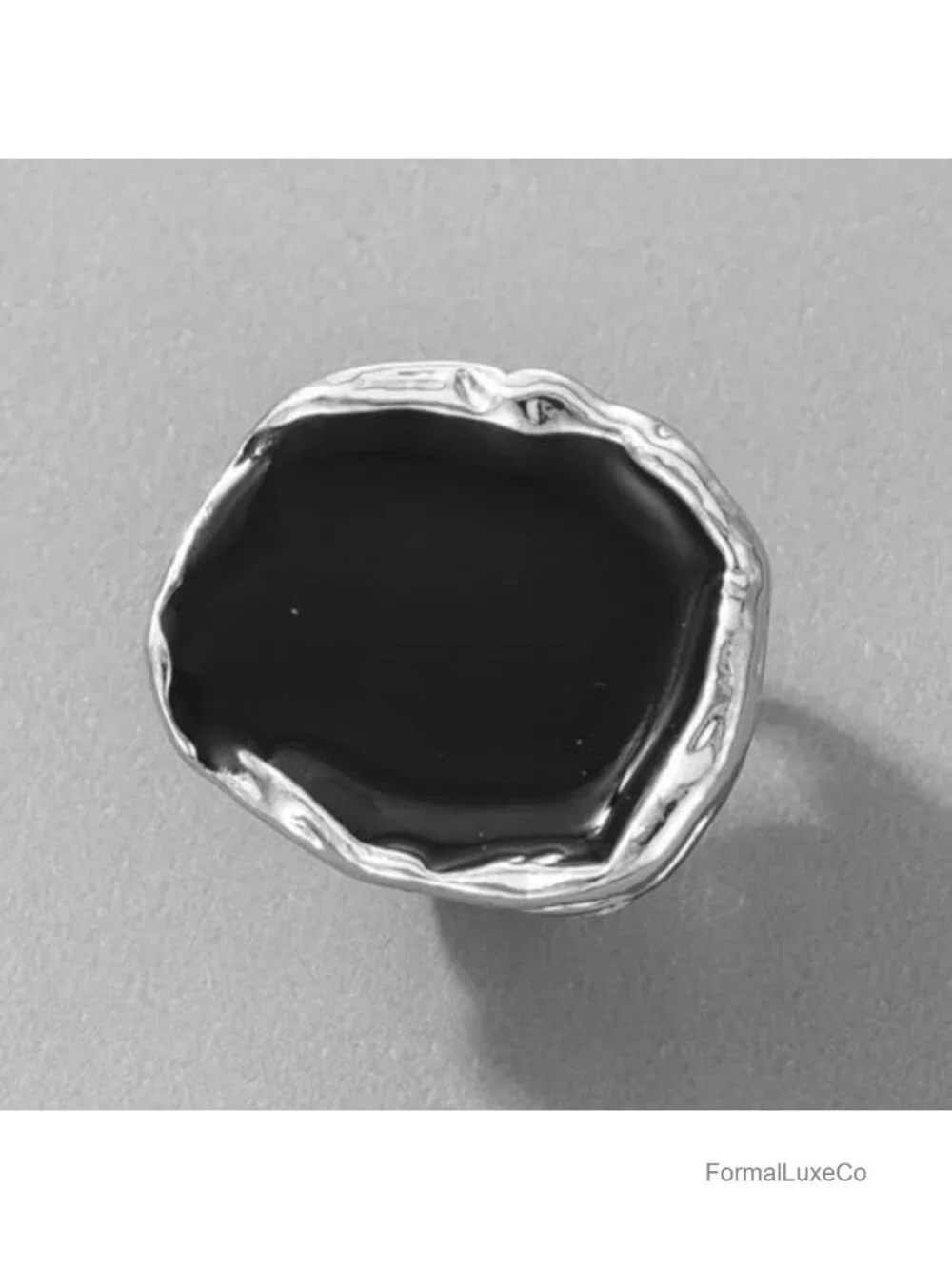Vintage Gold Statement Ring for Women Chunky Enamel Drip Finger Ring Gothic